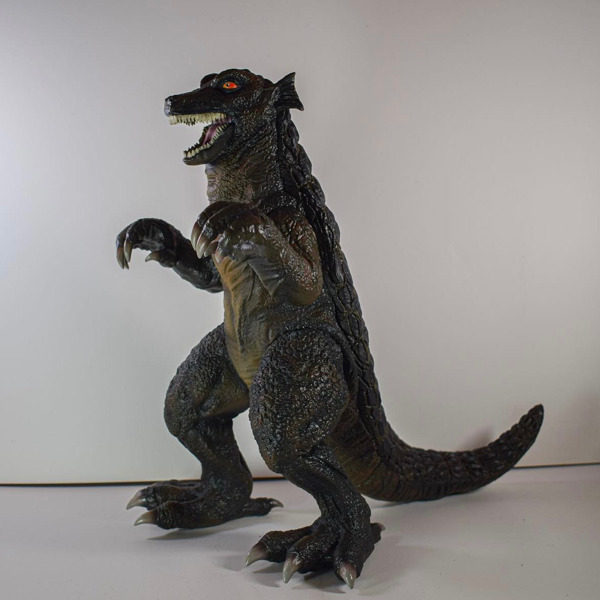 Titanic Creations Gorgo 30 cm figure